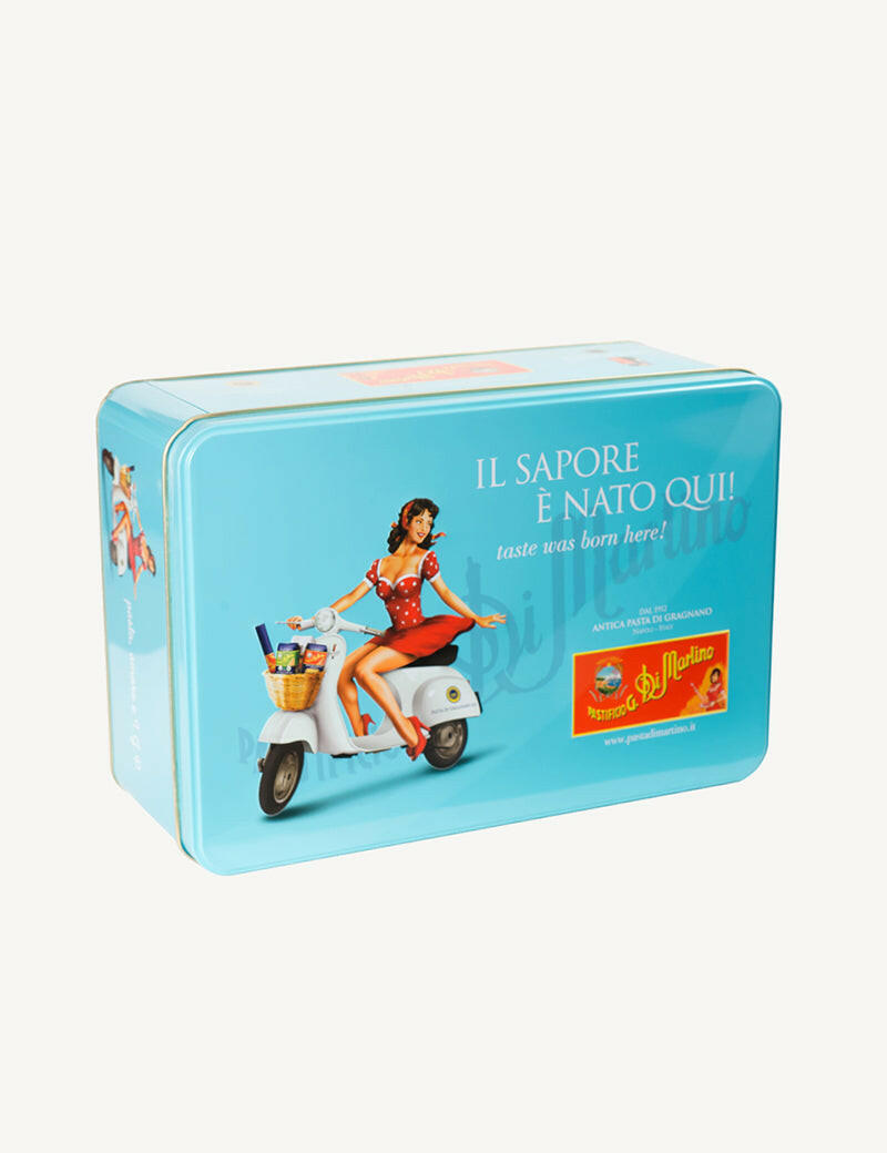 Turquoise tin box with pin-up